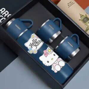 Hello Kitty Stainless Steel Flask & Cup Gift Set NWT